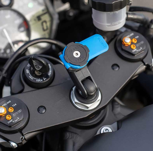 Quadlock stem mount fork