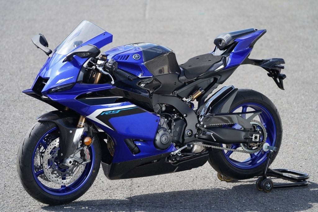 Saitaniya Carbon Pillion Seat Cover for Yamaha R9 2025-2026