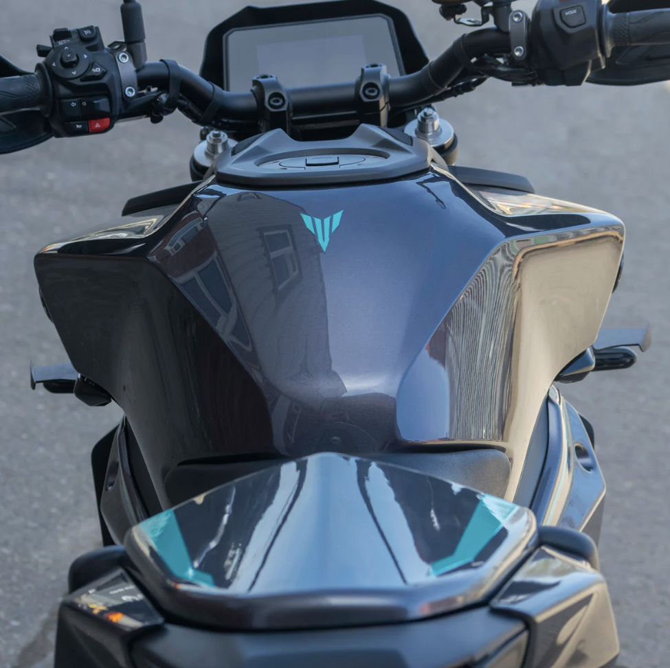 Pyramid Tank Side Wings Pair for Yamaha MT-09 '24+