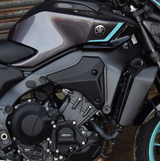 Pyramid Front Infill Panels Matte Black for Yamaha MT-09 '24+