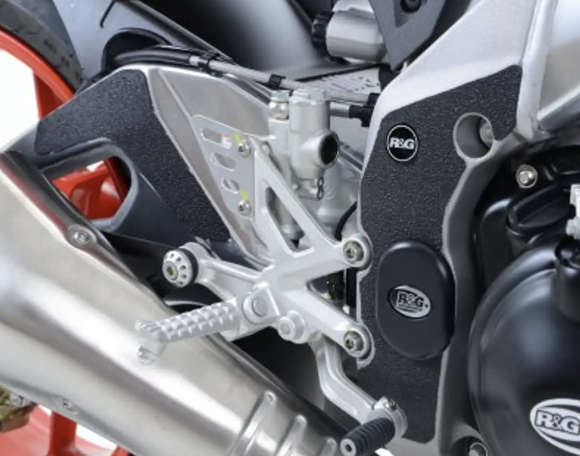 R&G Boot Guard Kit for Aprilia RSV4 2009-2020