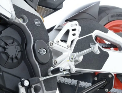 R&G Boot Guard Kit for Aprilia RSV4 2009-2020