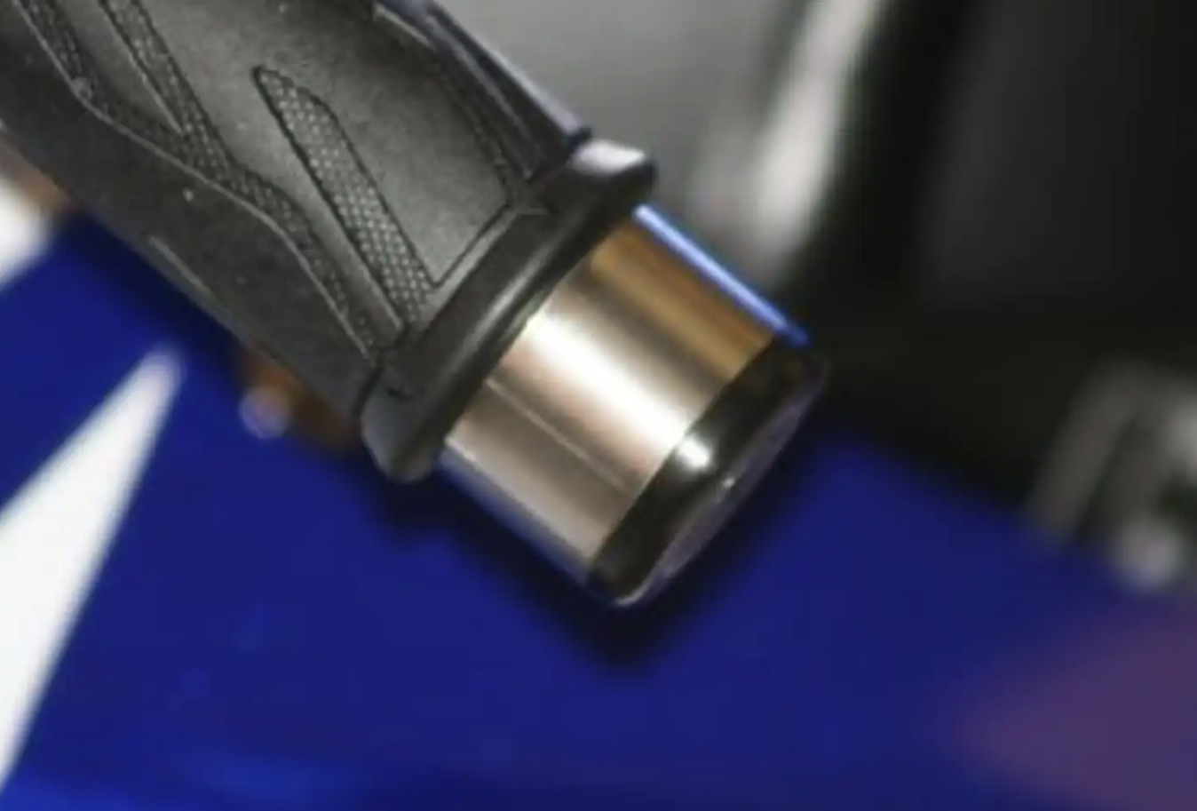 R&G Bar End Sliders for most Suzuki models
