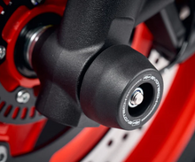 Evotech Performance Front Spindle Bobbins for Yamaha MT-09 SP '24+