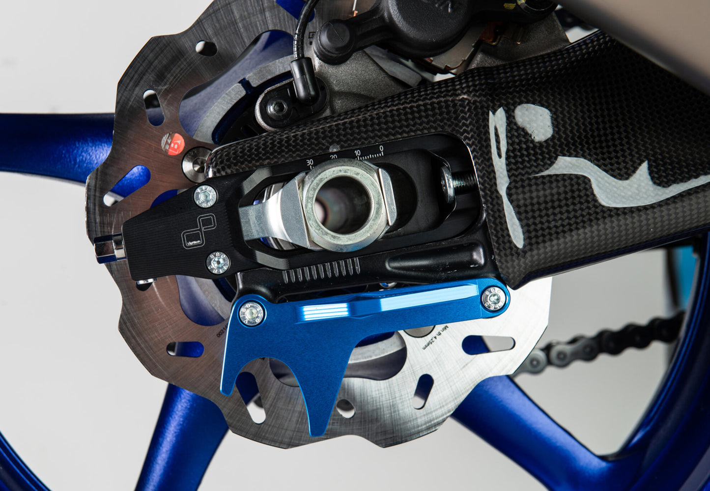 LighTech Chain Adjusters Black for Yamaha R9 2025-2026